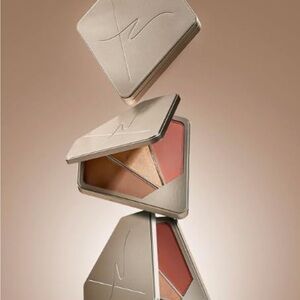 Contour palette travel Makup ( Deep)
